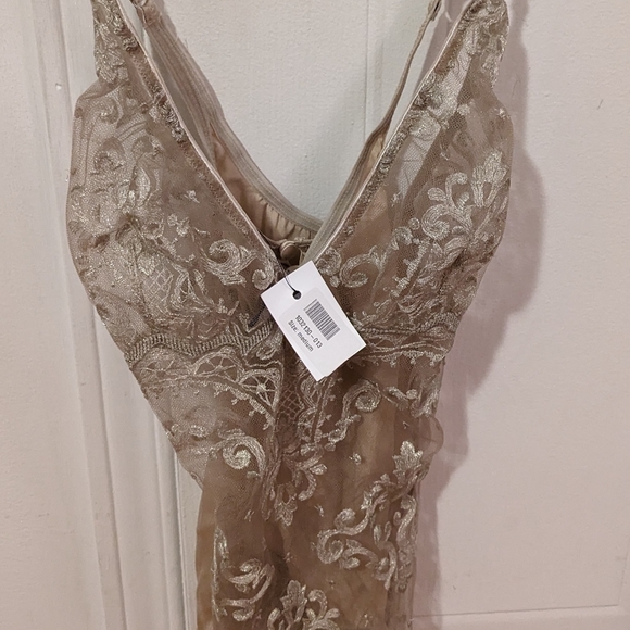 Body corset silk and gold embroidery - Picture 2 of 16